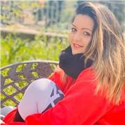 Studentessa laureanda impartisce ripetizioni di lingue (Inglese, Spagnolo, Francese) e materie umanistiche